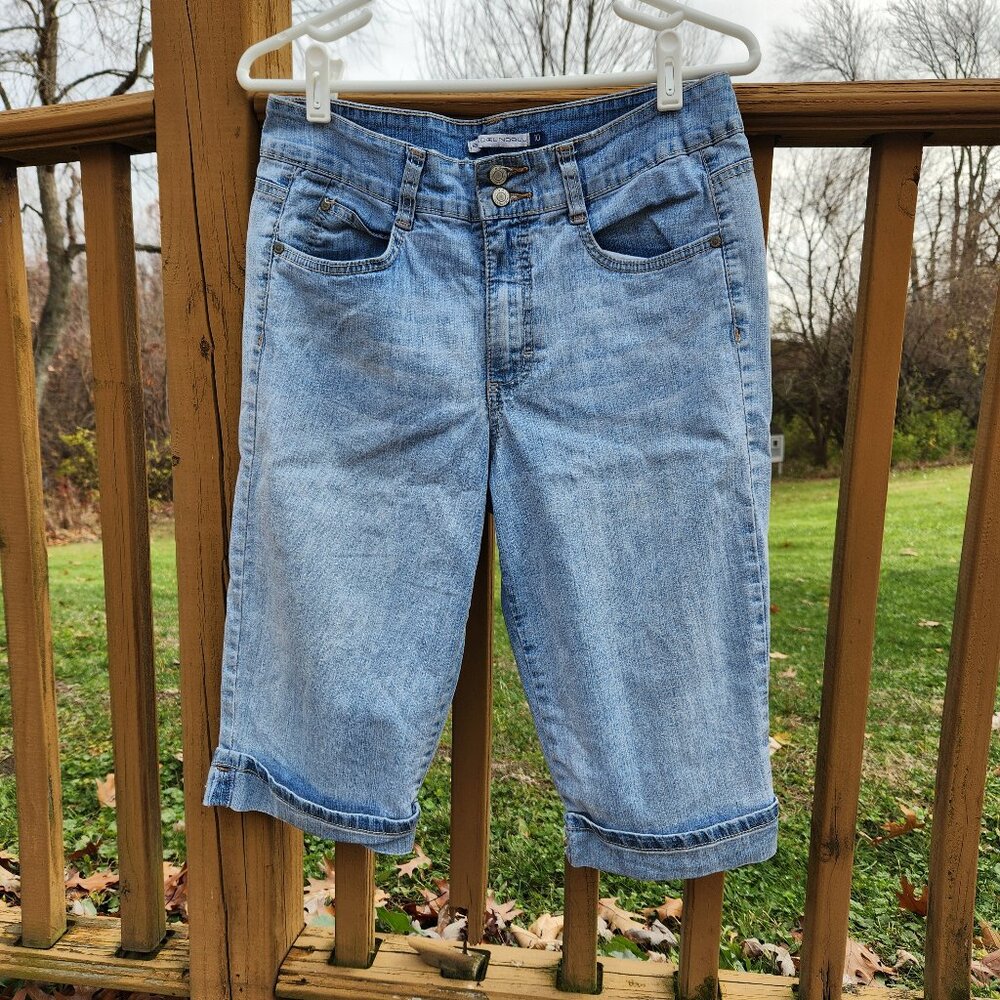 Bandolino Blu Bermuda Shorts Size 10